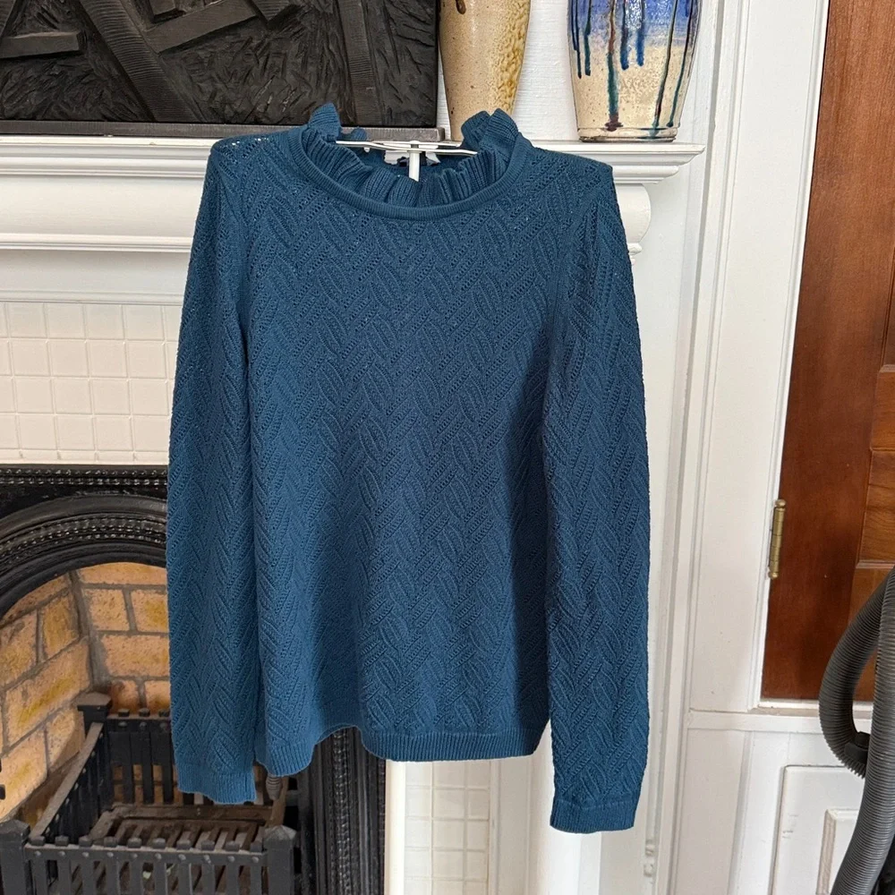 Talbots‎ Ruffle neck Sweater- worn about twice. 99 retail
